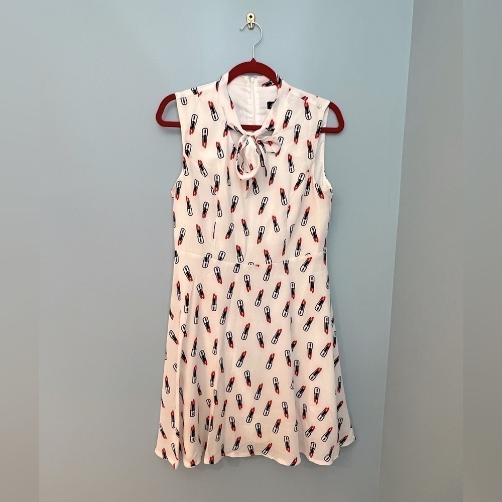 Women’s ALISA PAN Lipstick Dress - Size 10